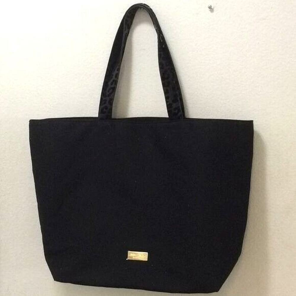 Jimmy Choo Women's Tote Black (21" x 14") for Classic Elegance & Sophistication